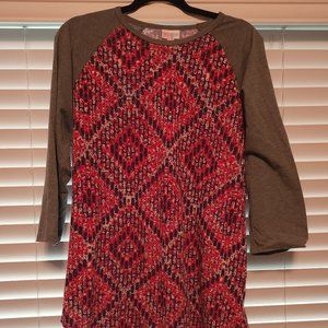 Lularoe raglan tee Size XL
